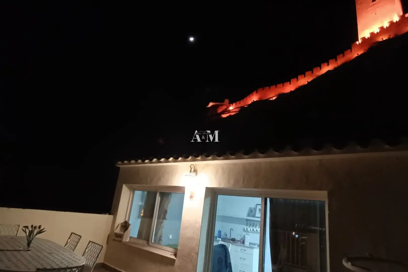 Casa de 130 m² en Sax
