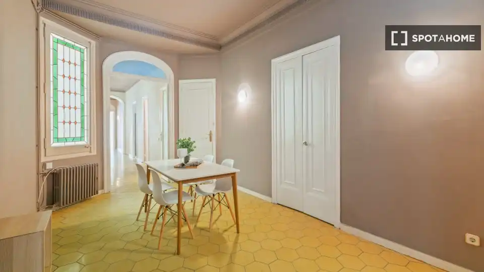 Habitación 189 m², Barcelona