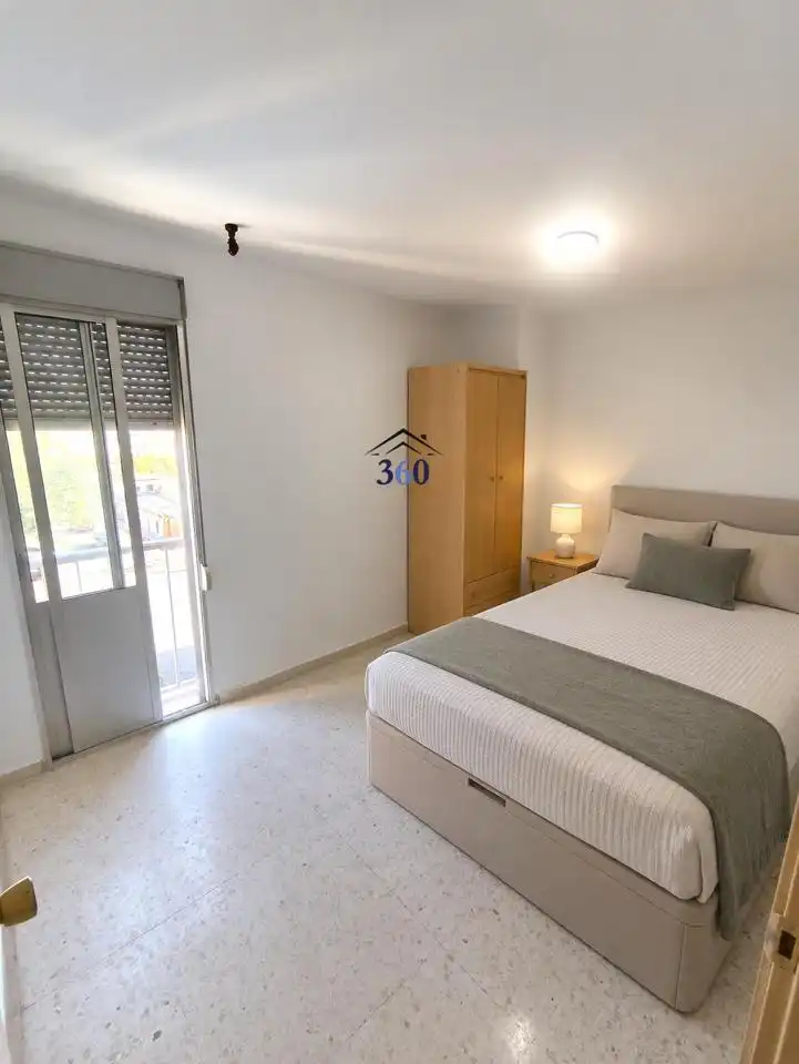 Piso de 90 m² en Cáceres