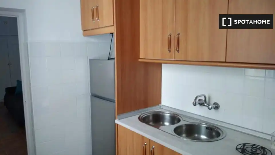Habitación 104 m², Almería