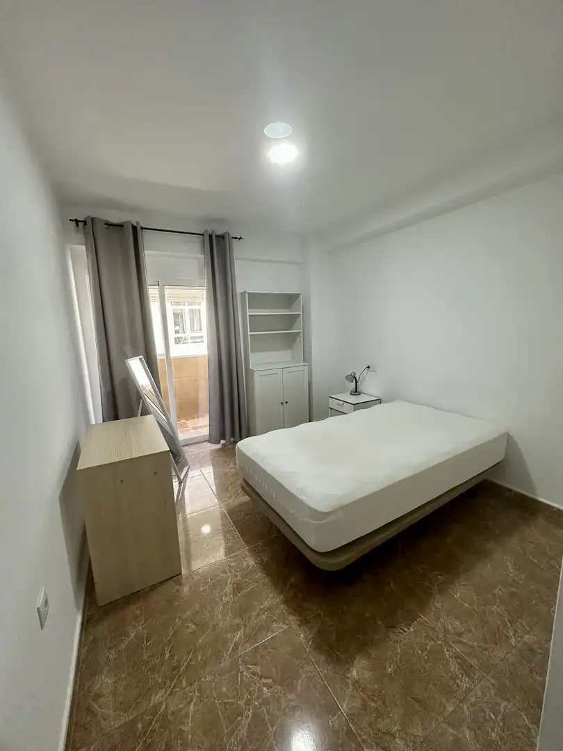 Piso de 100 m² en Cádiz