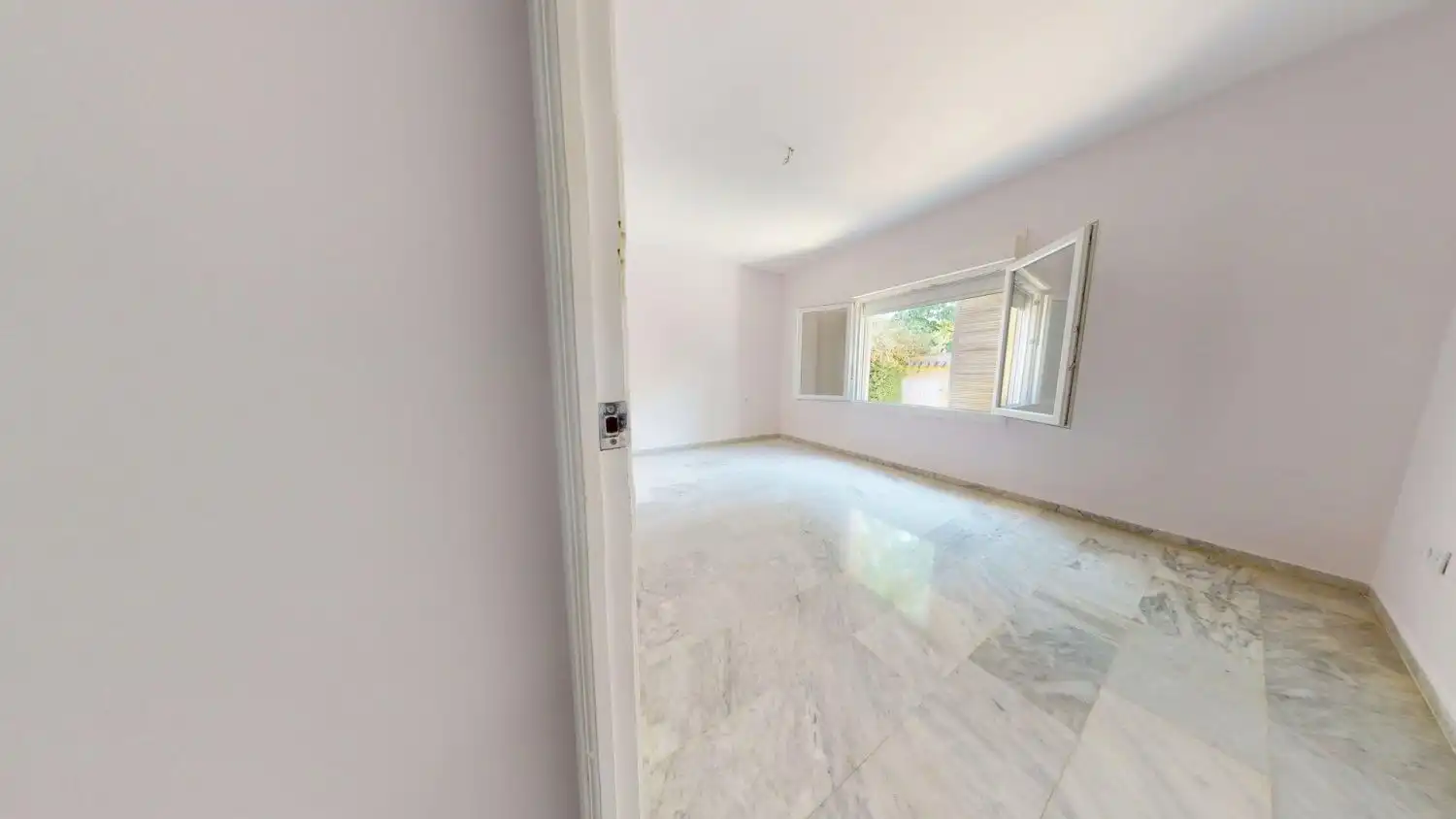 Casa de 370 m² en Mairena del Aljarafe