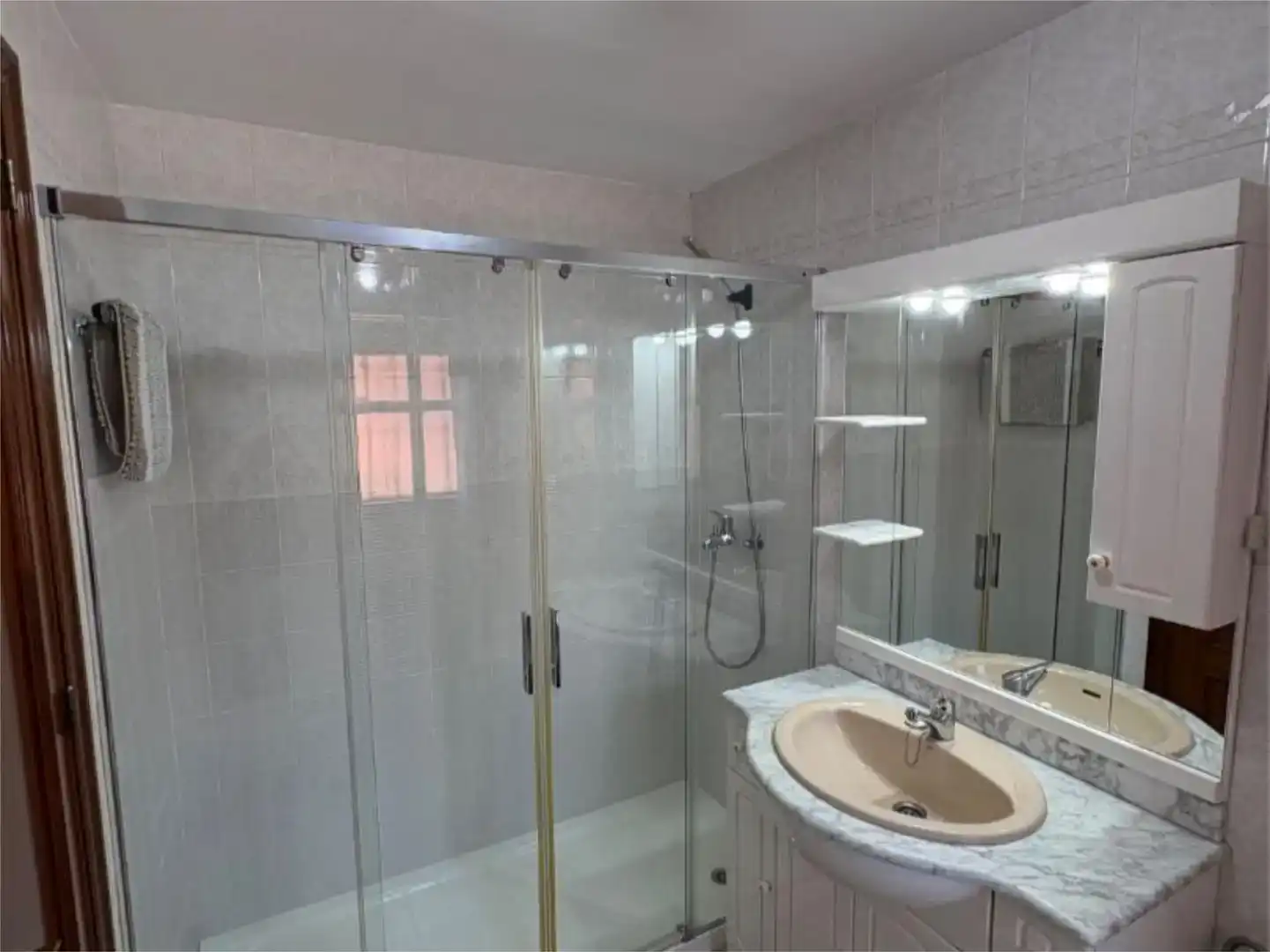 Habitación 100 m², Granada
