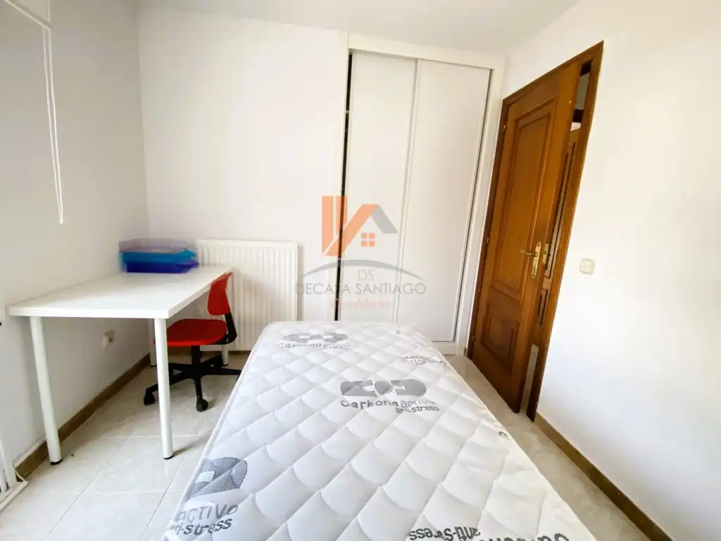 Appartamento 104 m² a Santiago de Compostela