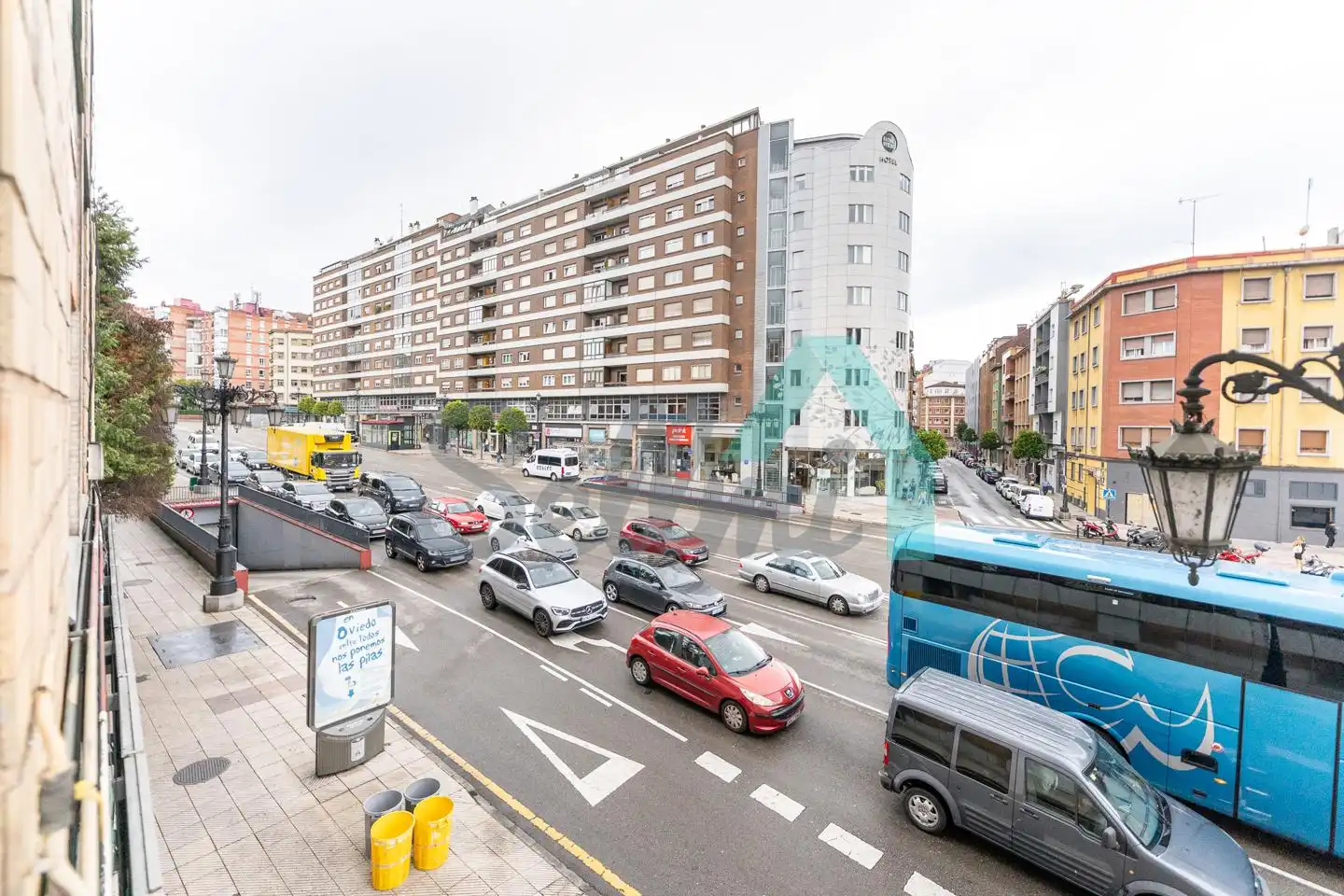 Piso de 80 m² en Oviedo