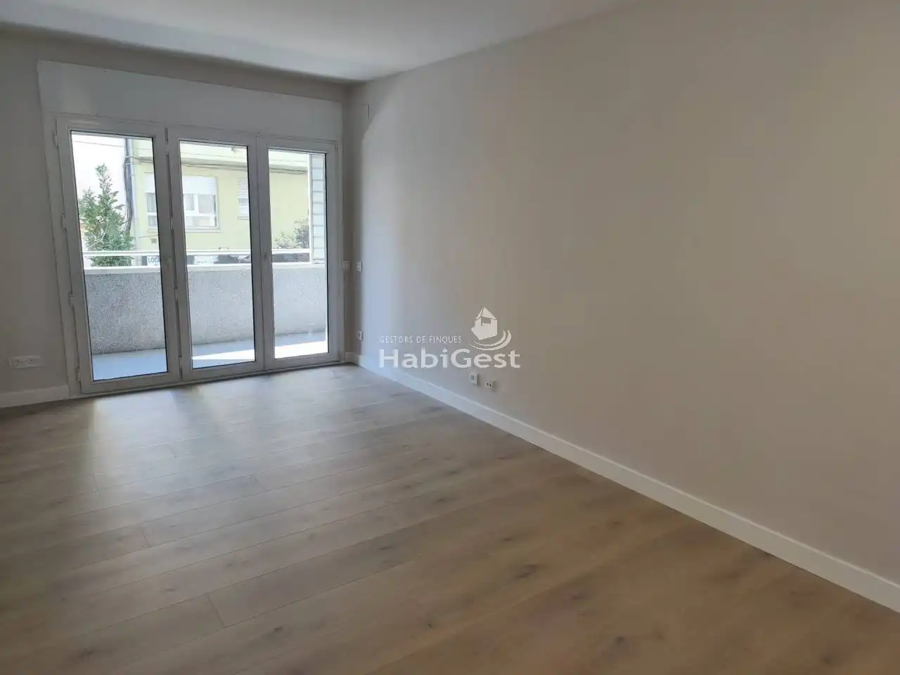 Piso de 98 m² en Gerona