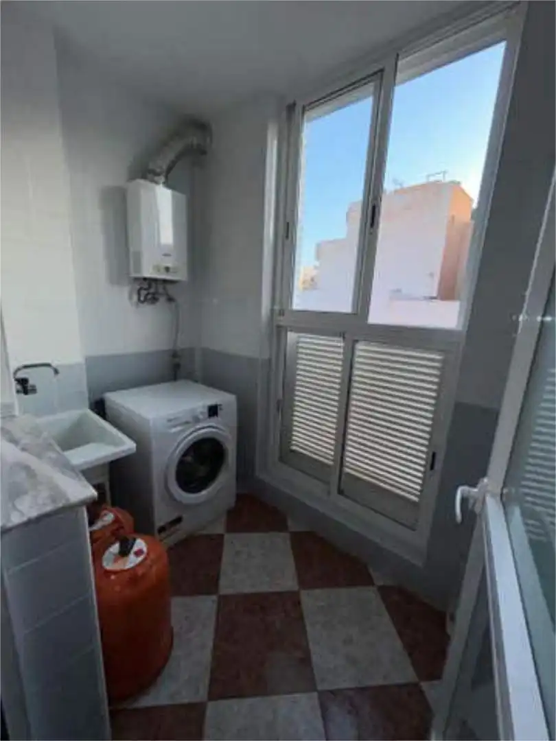 Piso de 85 m² en Alhama de Almería