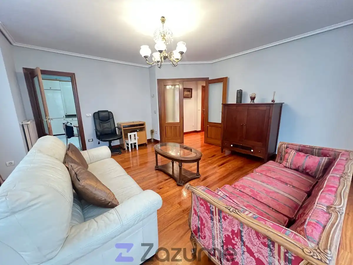 Pis de 86 m² a Bergara
