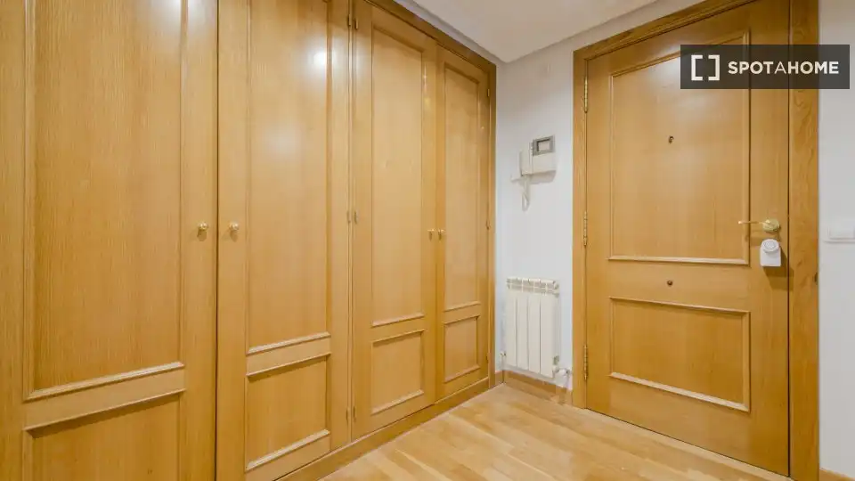 Habitació de lloguer, Madrid