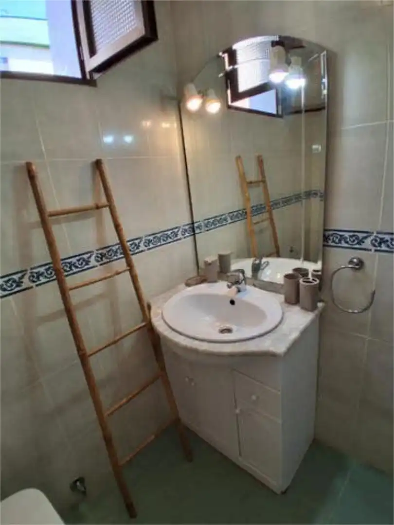 Кімната 55 м², Севільі