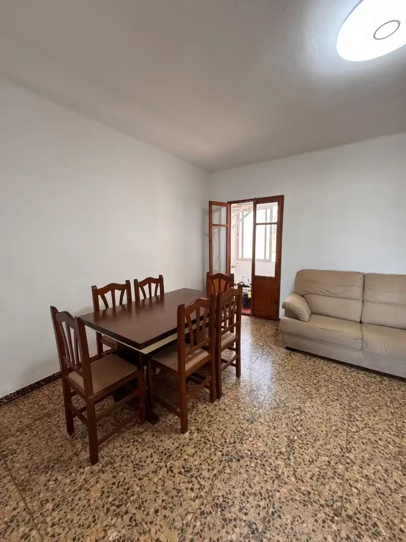 Appartamento 77 m² a Montserrat