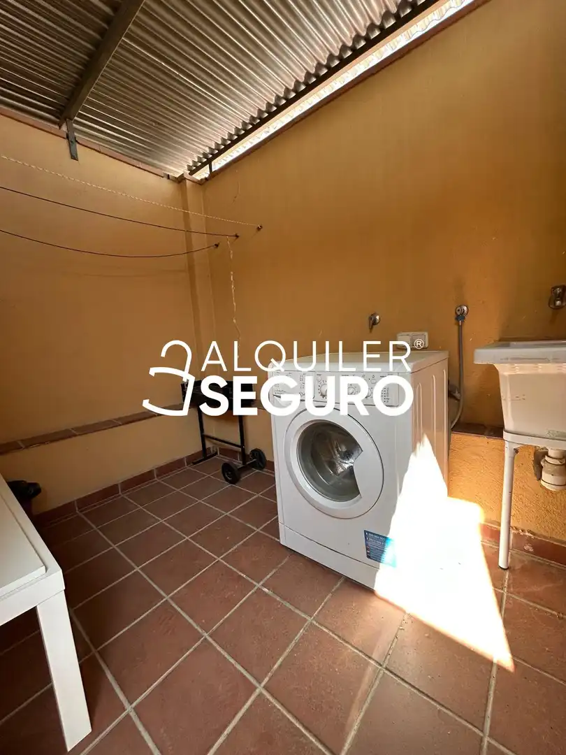 Piso de 50 m² en Armilla