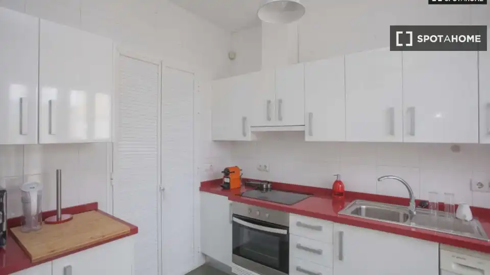 Habitación 345 m², Sevilla