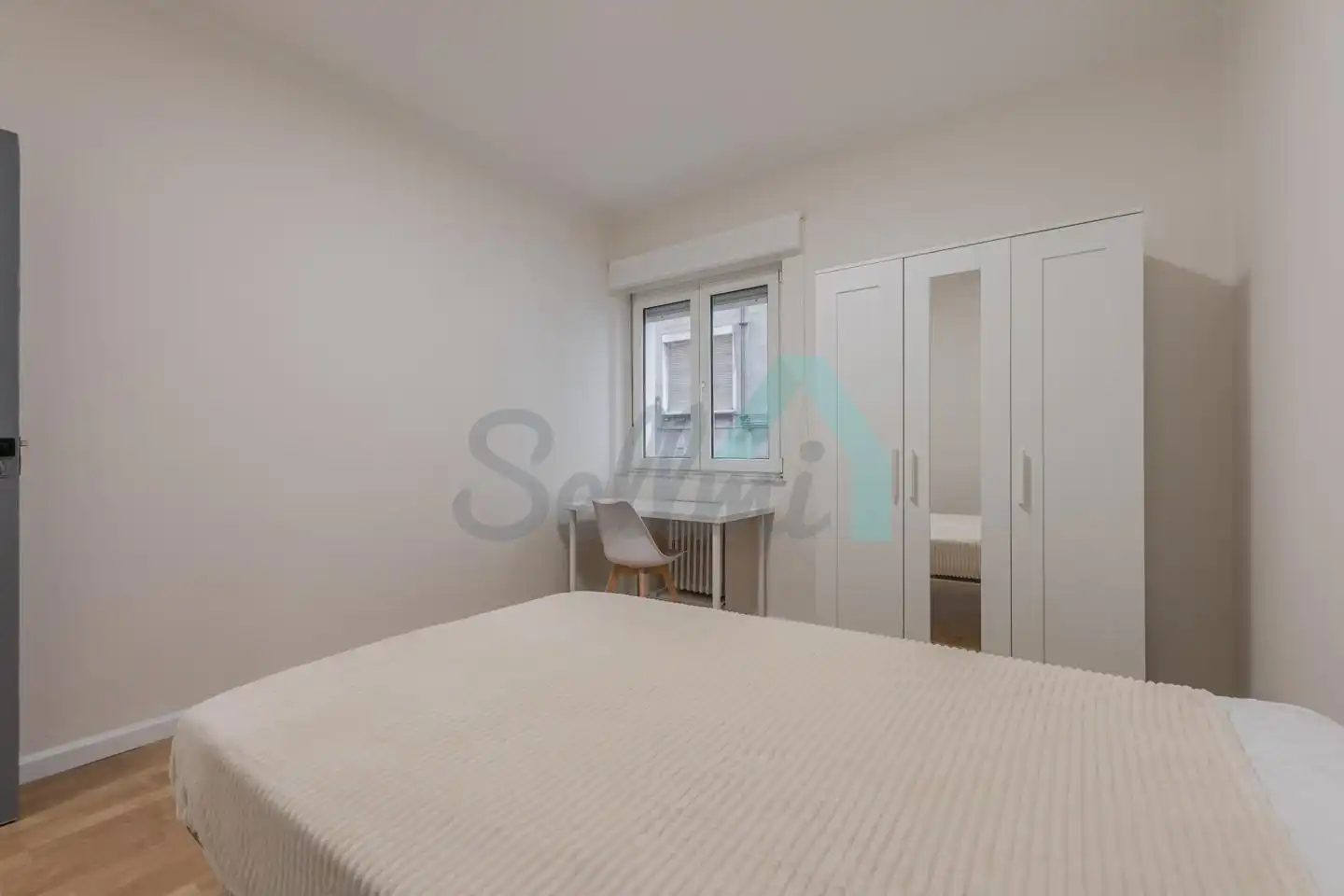 Habitación 83 m², Oviedo