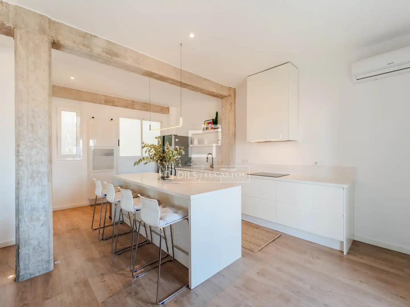 Wohnung 101 m² in Valencia