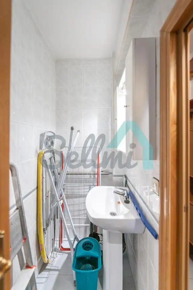Piso de 80 m² en Oviedo