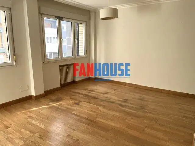 Appartamento 94 m² a Gijón / Xixón