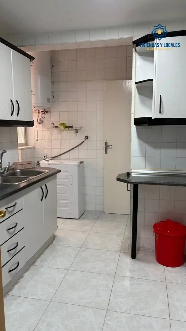 Piso de 94 m² en Granada