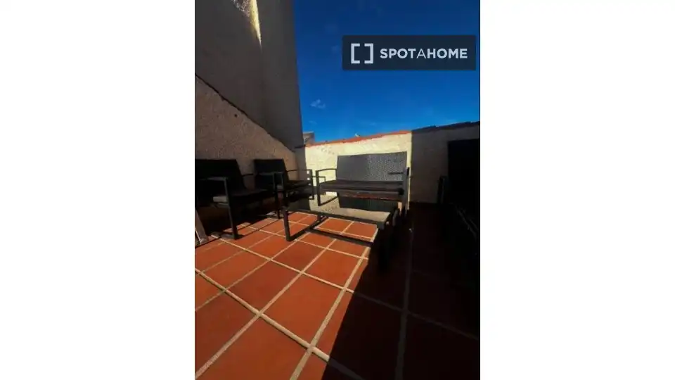 Habitación 81 m², España