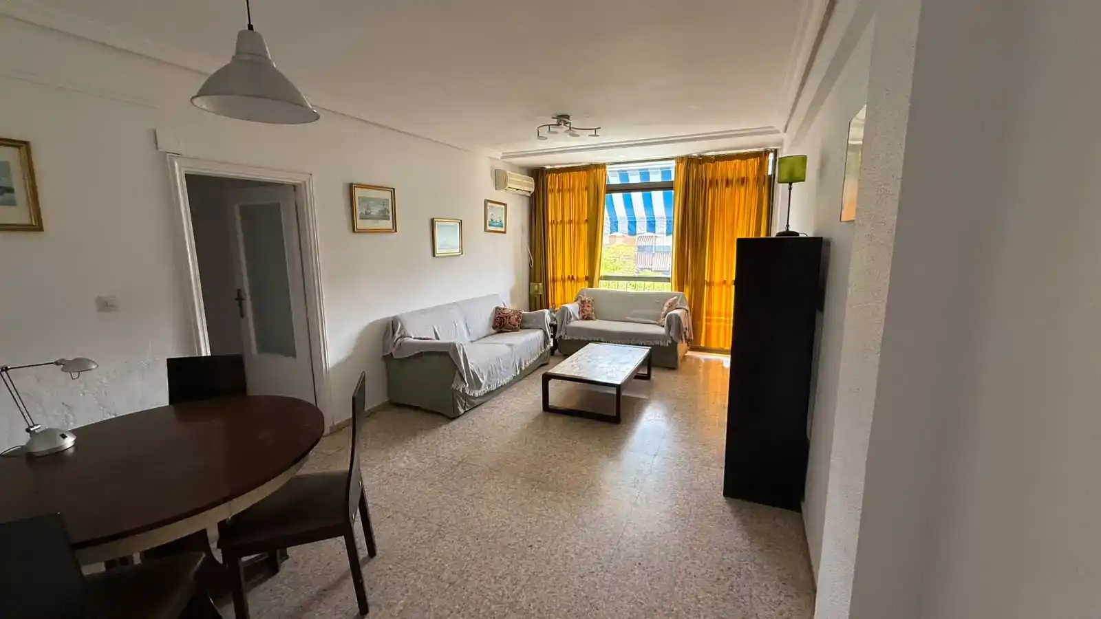 Habitación 96 m², Sevilla