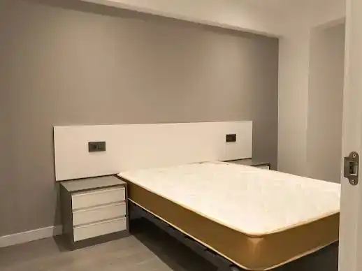 Piso de 80 m² en Santiago de Compostela