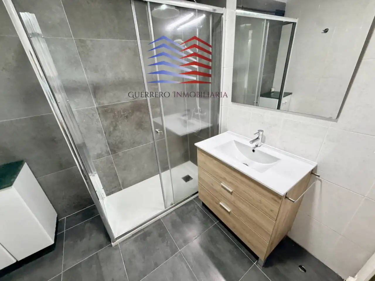 Piso de 90 m² en Ourense