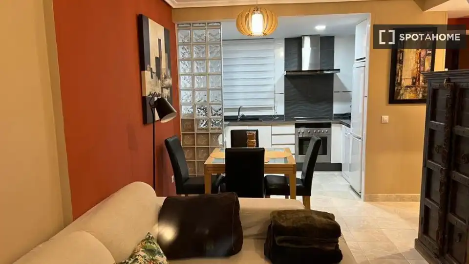 Habitación 106 m², Dénia