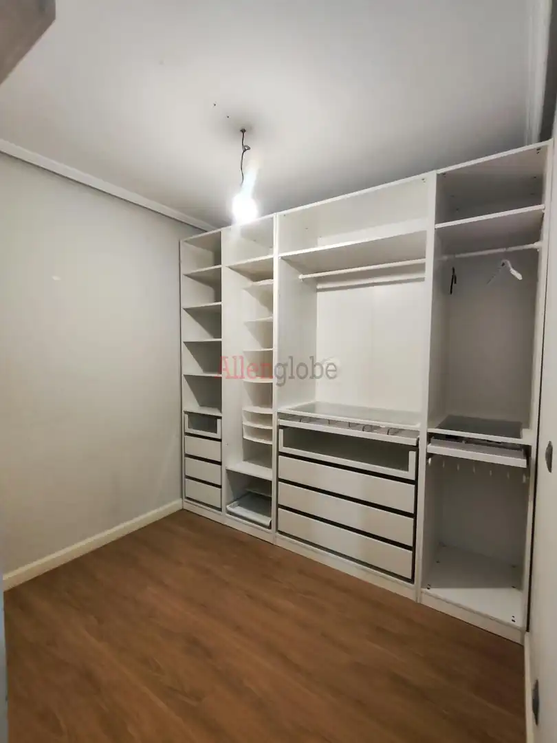 Pis de 140 m² a Oviedo
