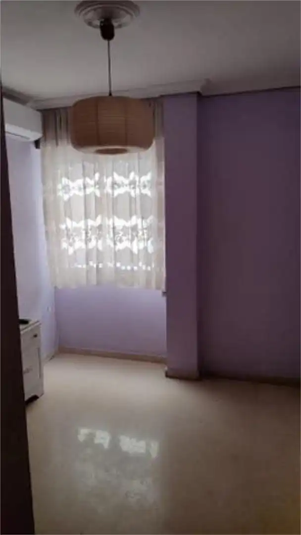 Pis de 75 m² a Còrdova