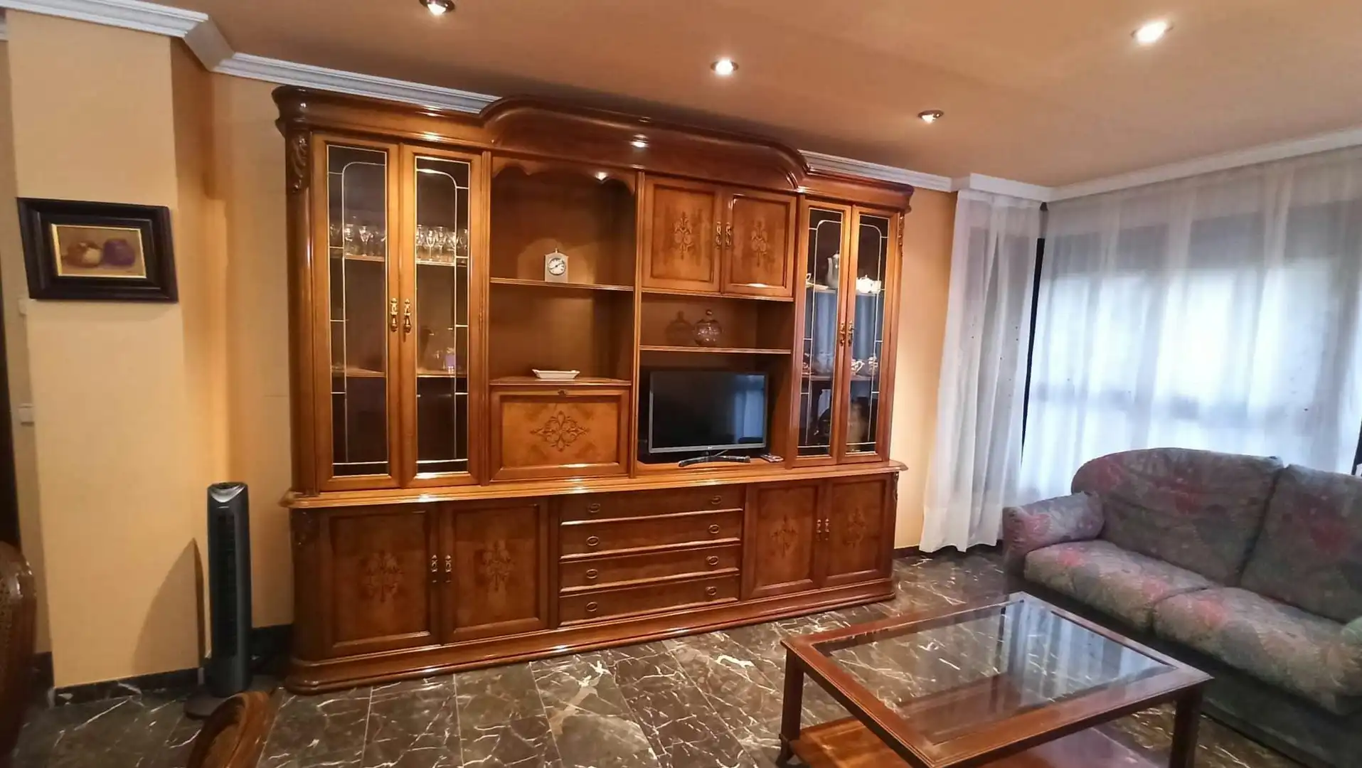 Habitació de lloguer, Aielo de Malferit