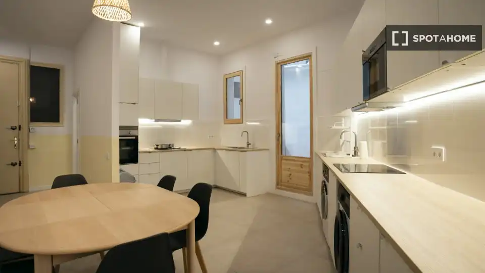 Habitación 210 m², Barcelona