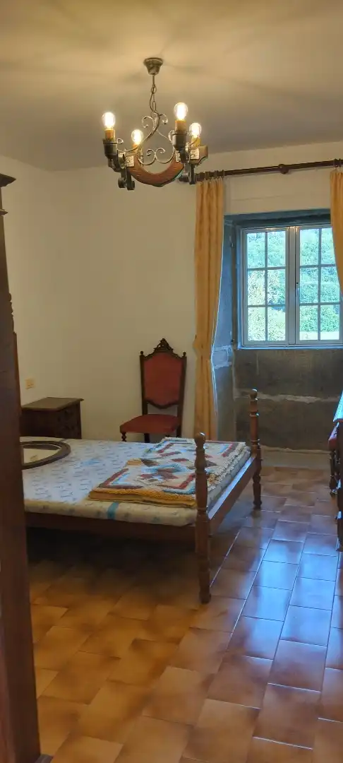 Piso de 200 m² en Chandrexa de Queixa