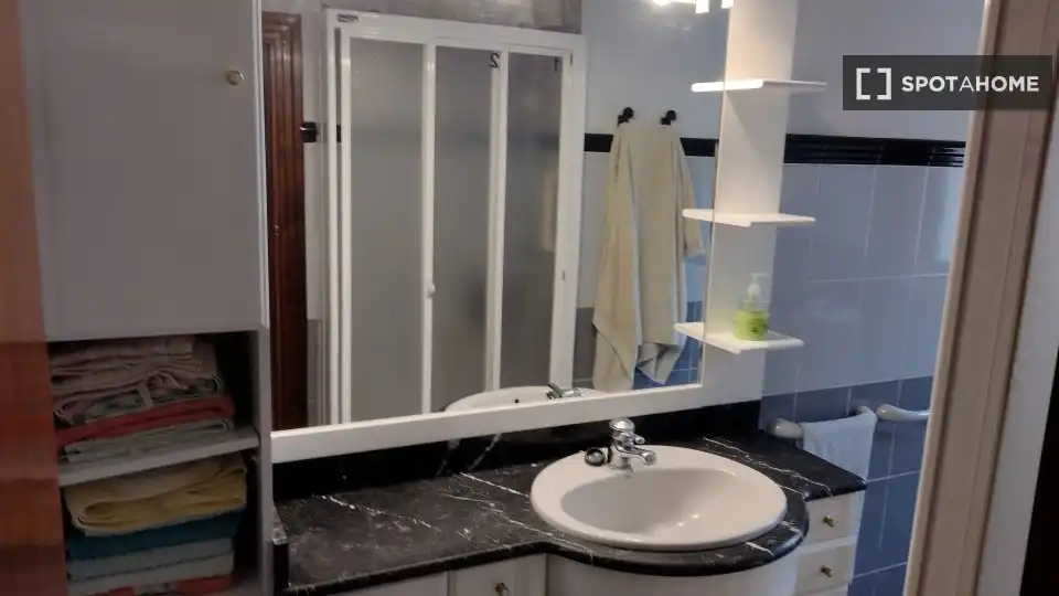 Habitación 104 m², Bilbao