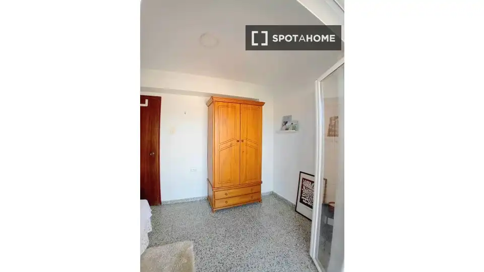 Habitación 161 m², Alicante