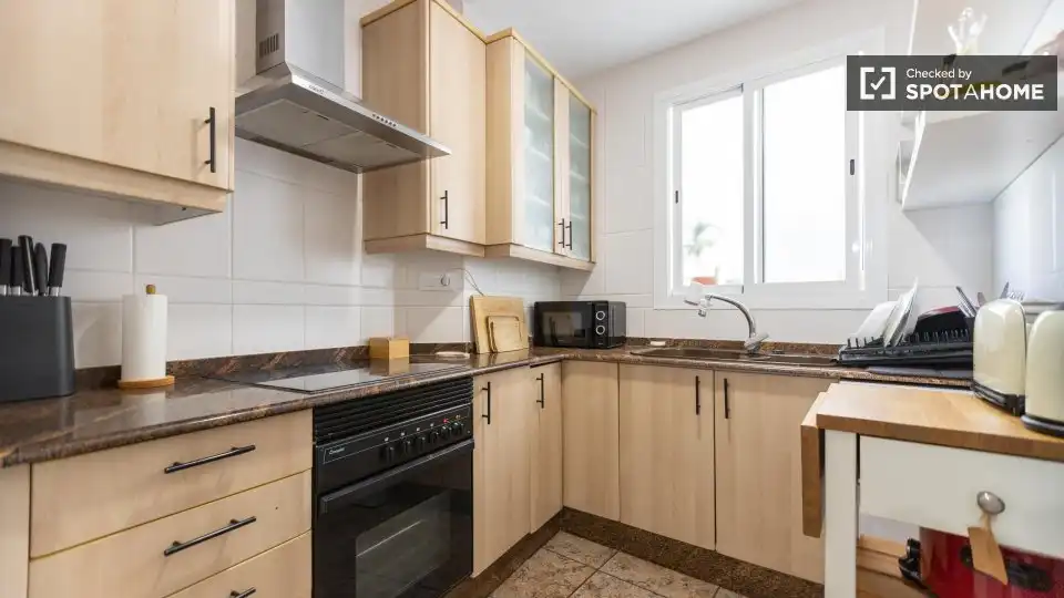 Habitación 75 m², Valencia
