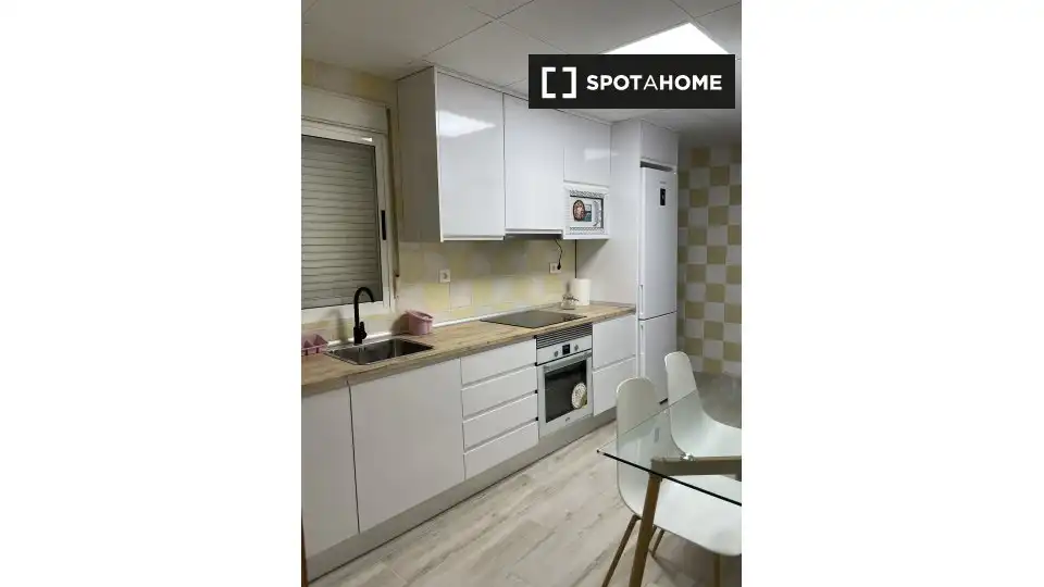Habitación 196 m², Murcia
