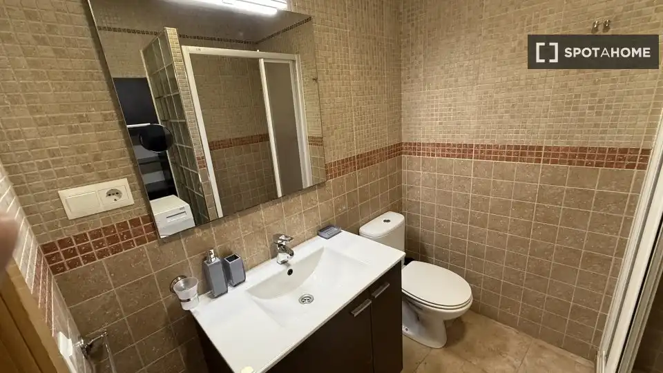 Habitación 98 m², Málaga
