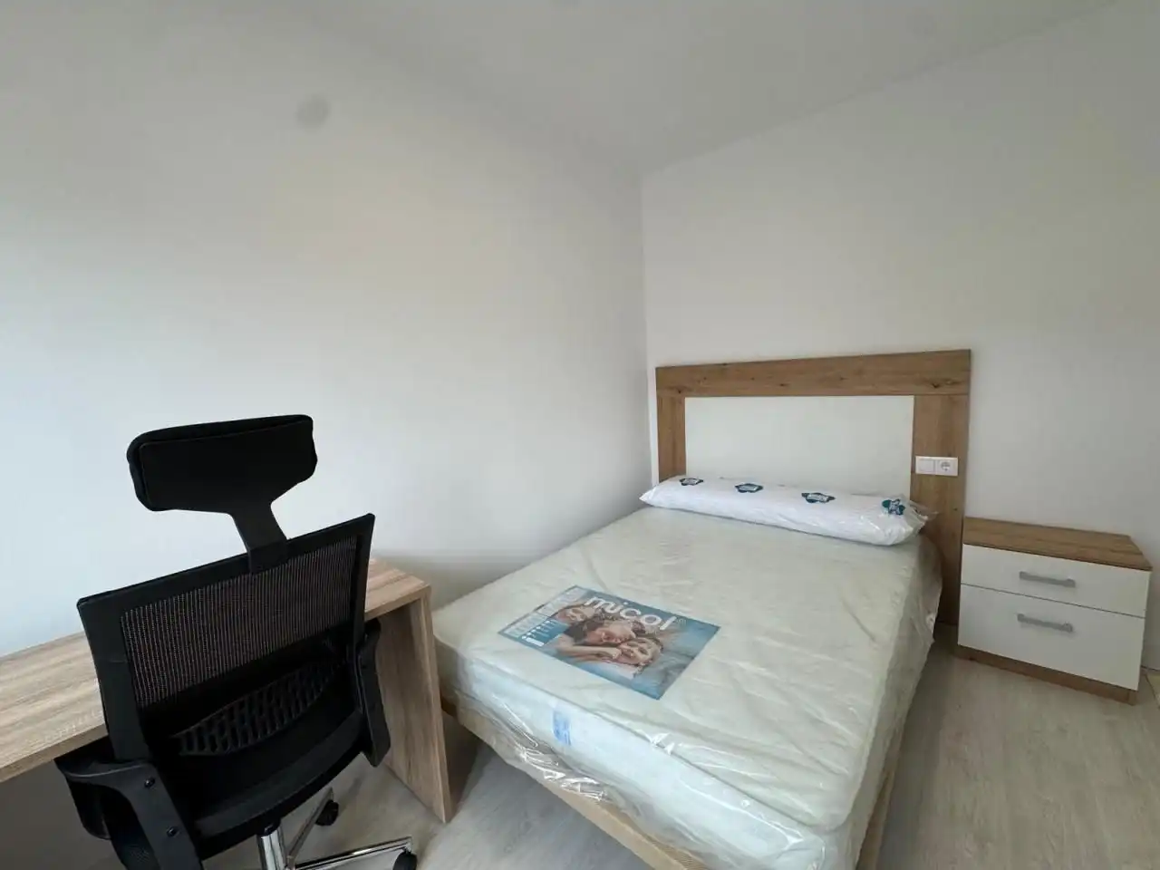 Habitación 161 m², Ourense