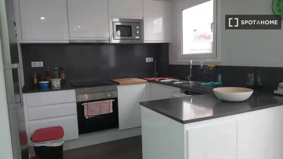 Habitación en alquiler, l'Hospitalet de Llobregat