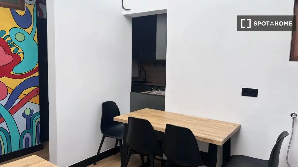 Habitación 18 m², Granada