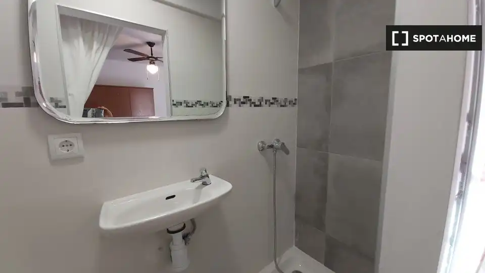 Habitación 100 m², Valencia