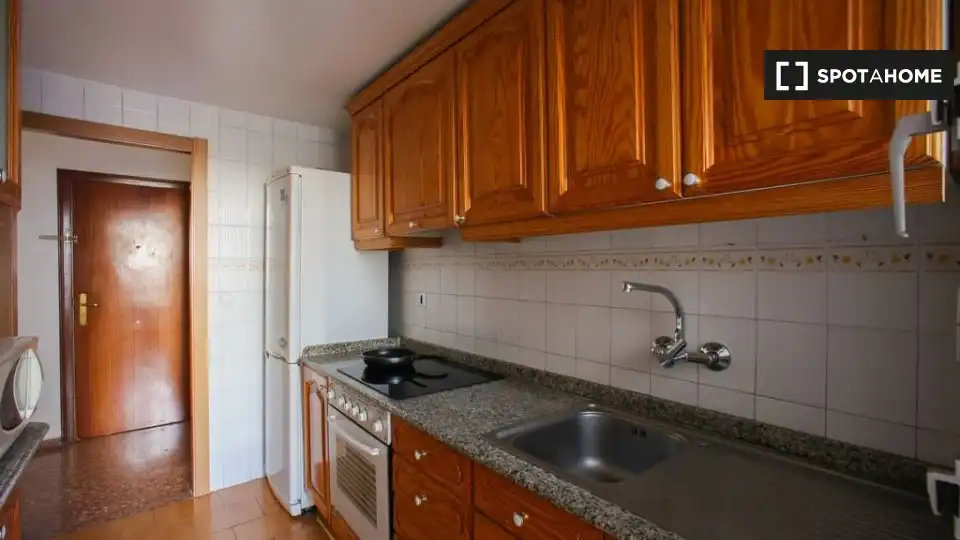 Habitación 100 m², Valencia