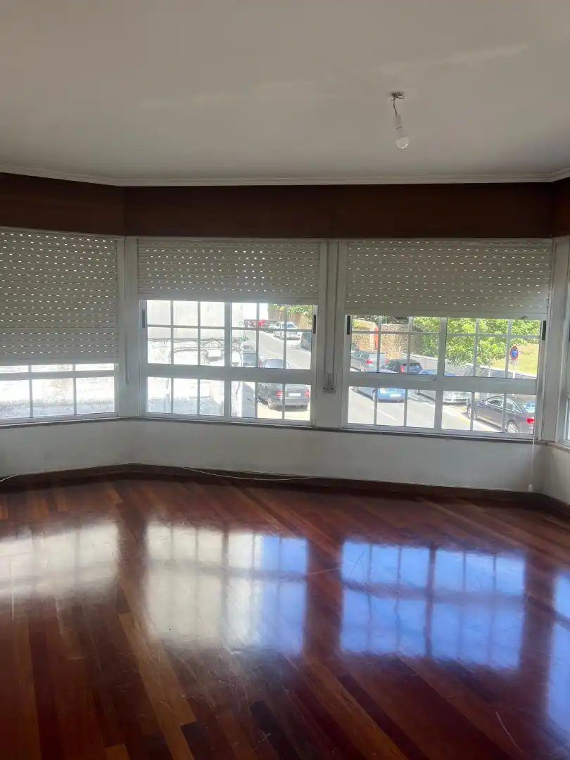 Wohnung 85 m² in Santiago de Compostela