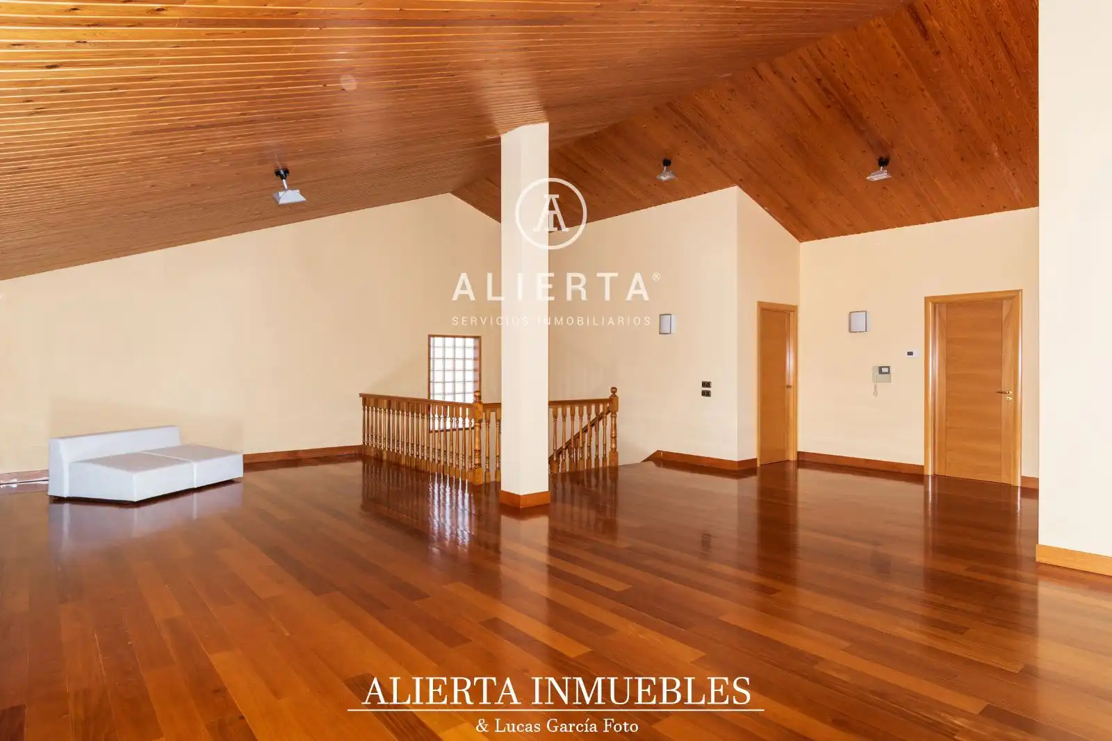 Piso de 800 m² en Zaragoza