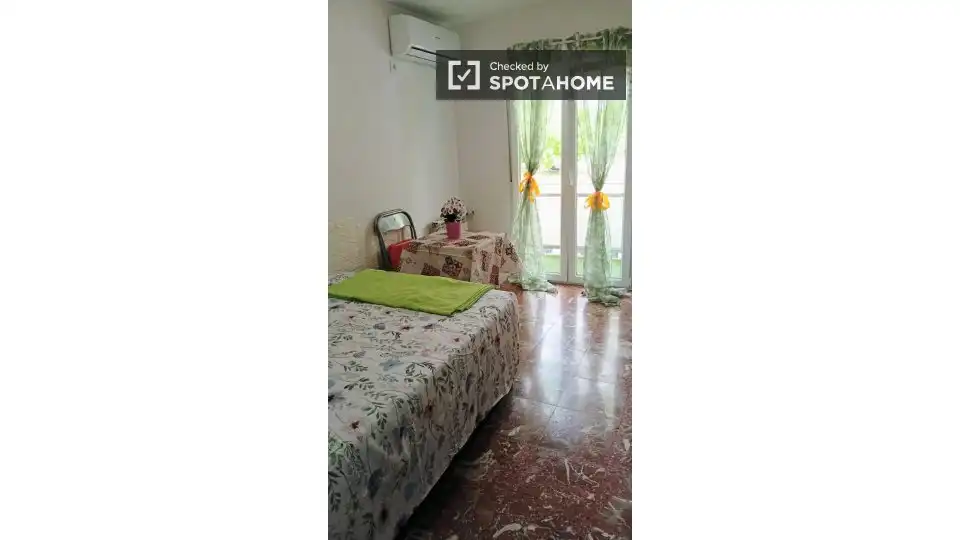 Habitación 180 m², Madrid