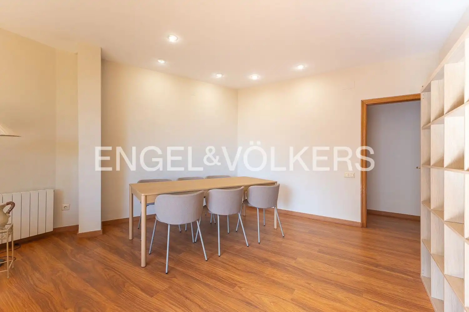 Appartamento 104 m² a Valencia