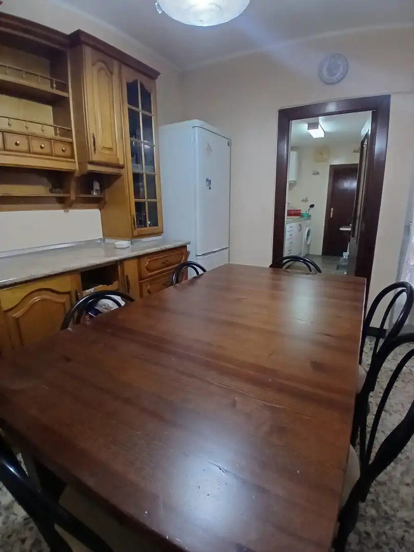 Chambre 106 m², La Almunia de Doña Godina