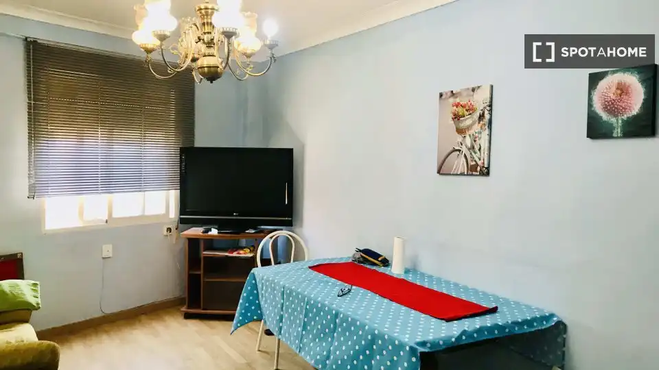 Habitación 75 m², Zaragoza