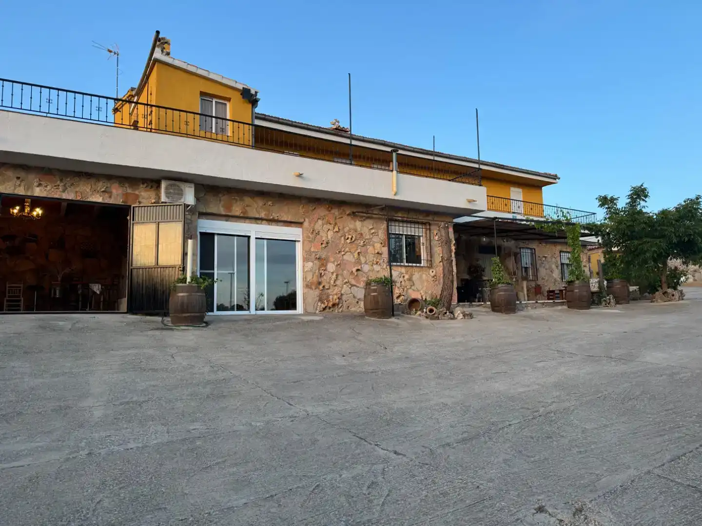 Piso de 1000 m² en Munera