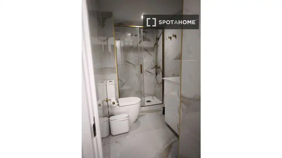 Habitación 80 m², Sevilla